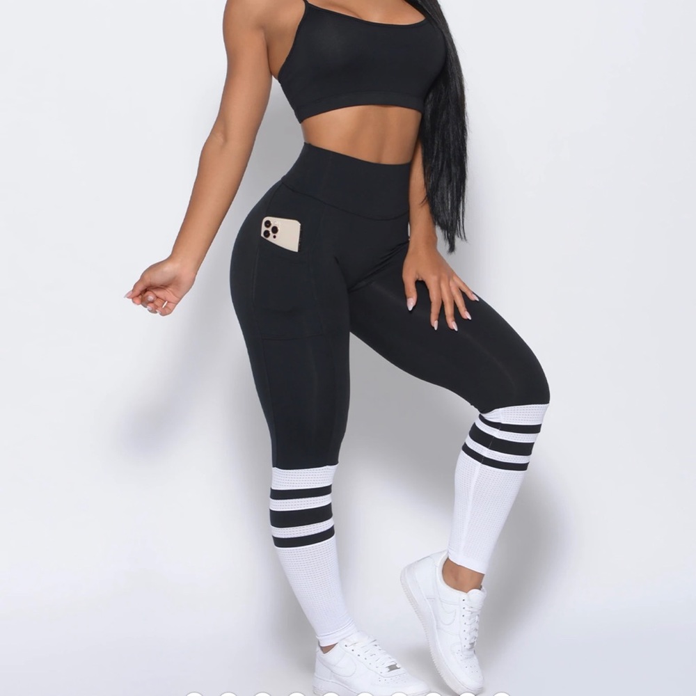 ISO! High waist Knee high sock white and black bombshell sportswear leggings